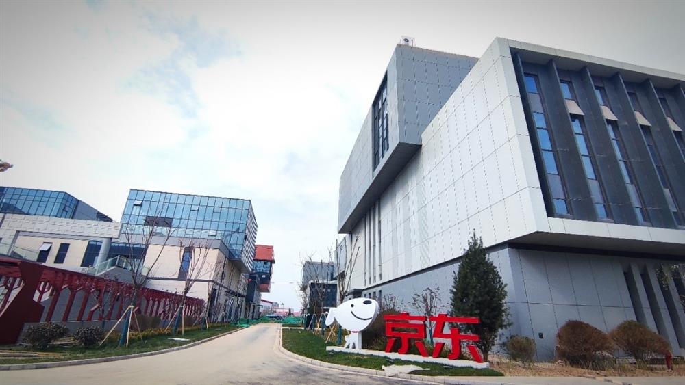 人民網(wǎng)、新華網(wǎng)、大眾網(wǎng)、濟(jì)南電視臺(tái)等多家媒體重磅報(bào)道產(chǎn)發(fā)集團(tuán)高質(zhì)量發(fā)展 成果經(jīng)驗(yàn)